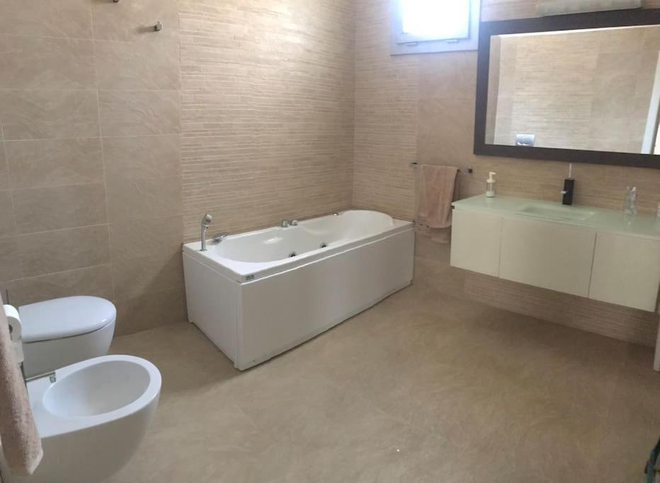 Vela Apartment Brindisi Buitenkant foto