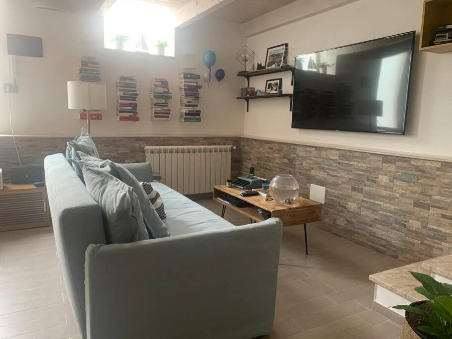 Vela Apartment Brindisi Buitenkant foto